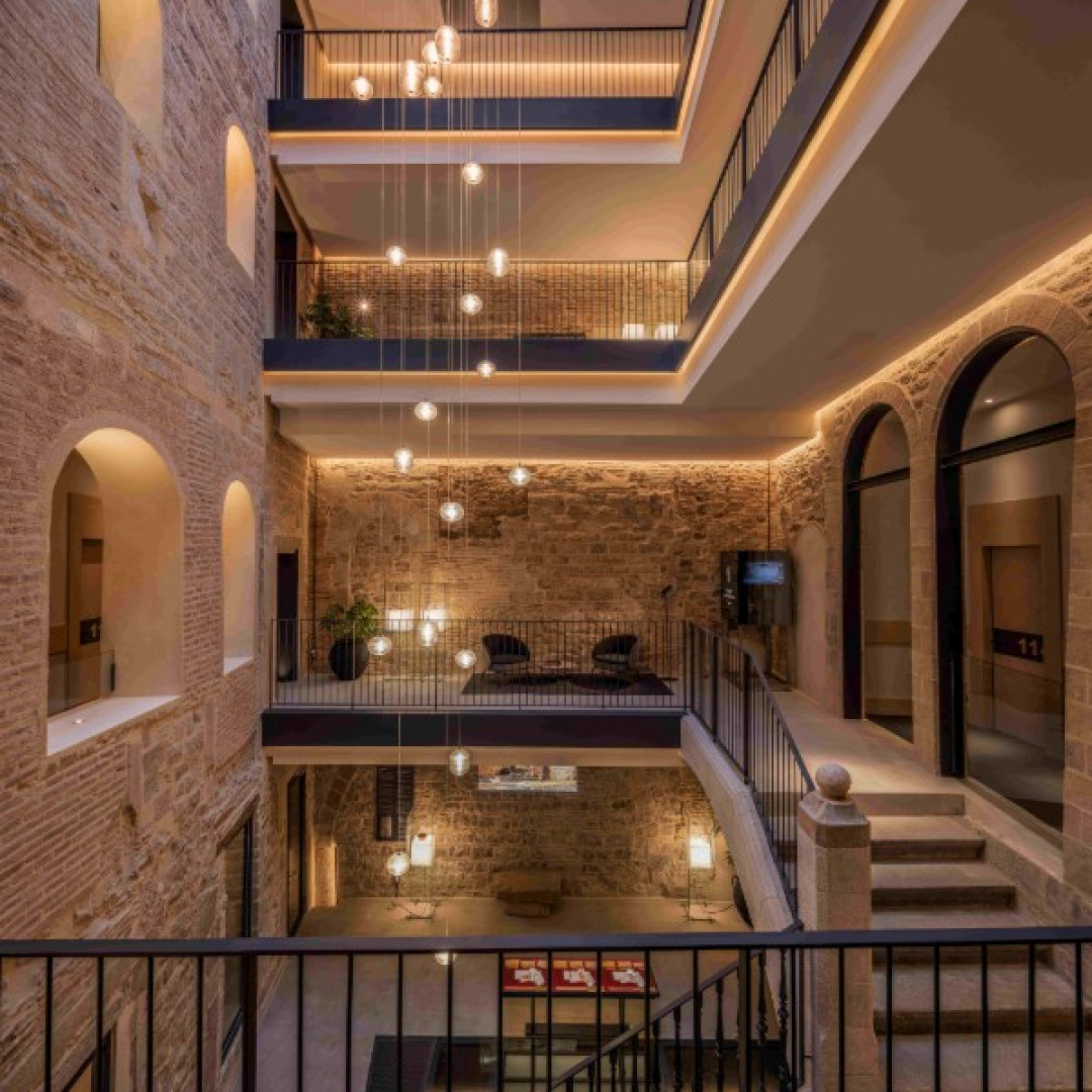 DyD Interiorismo convierte un vestigio del foro romano en el corazón del Gran Hotel Barcino