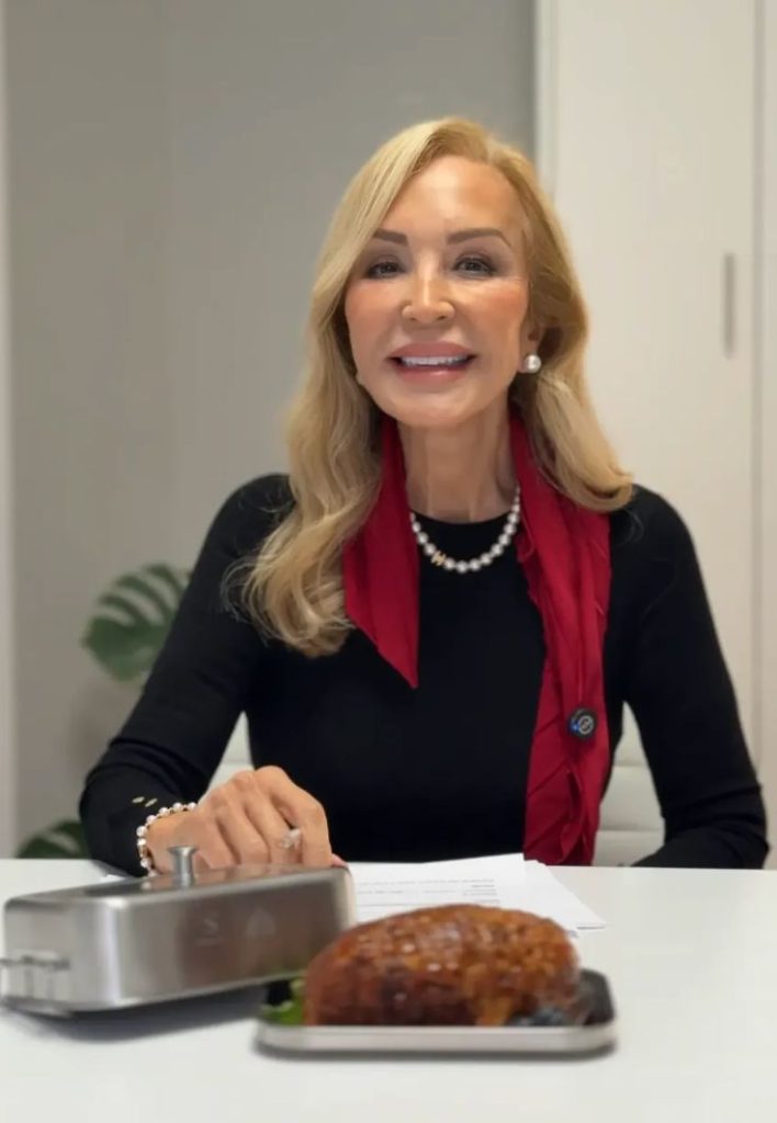 Carmen Lomana presenta el Táper Special